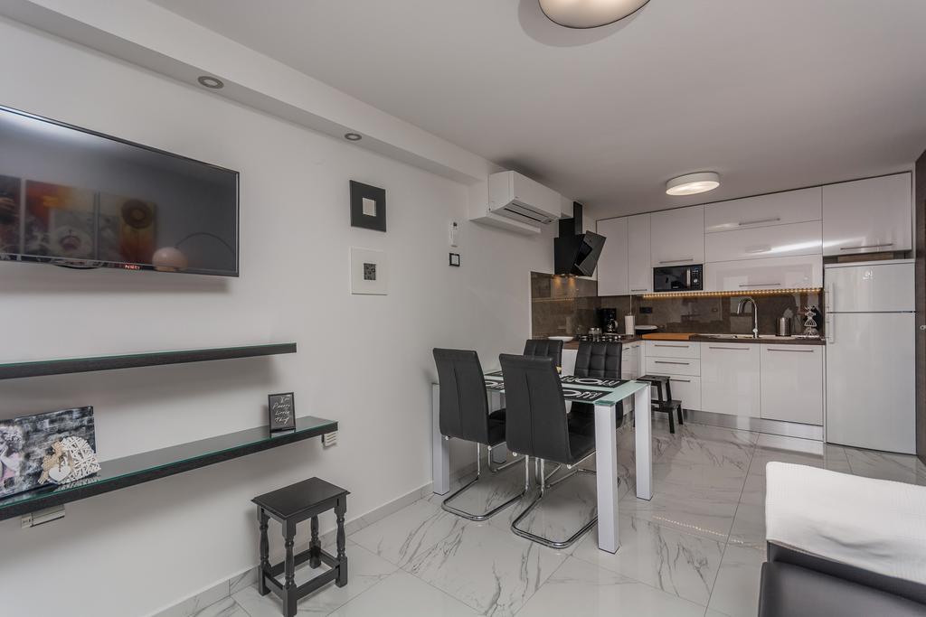 Luxury Apartments Sonja Poreč Dış mekan fotoğraf