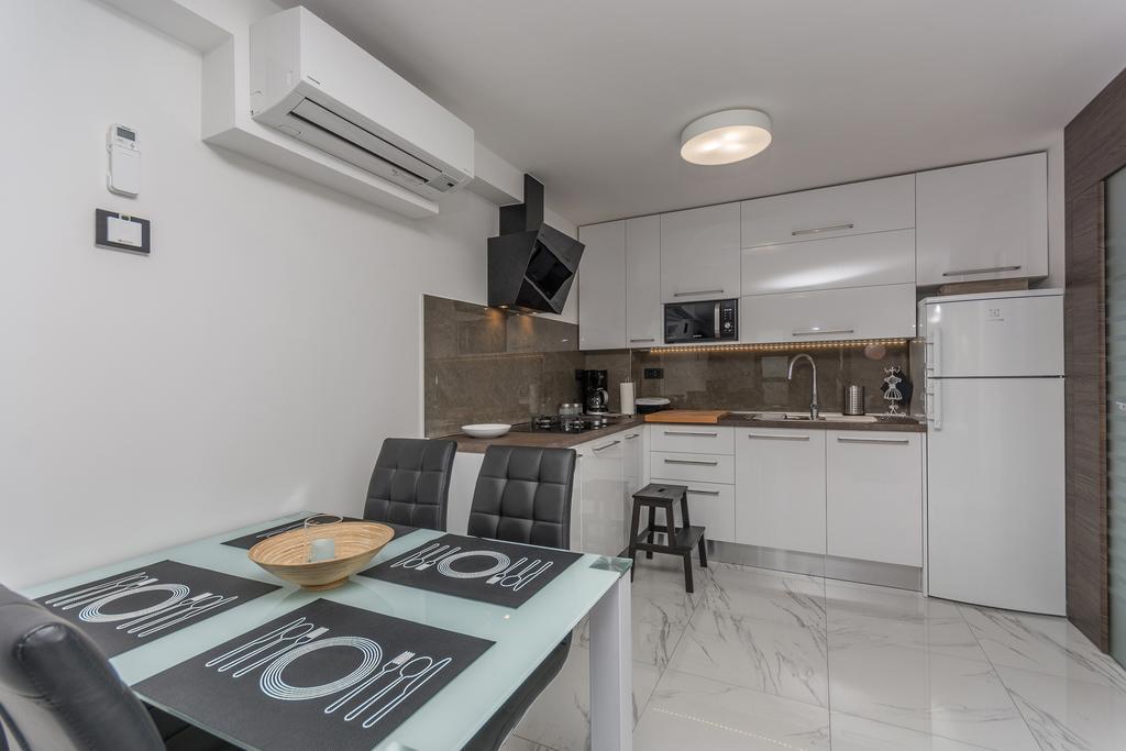 Luxury Apartments Sonja Poreč Dış mekan fotoğraf